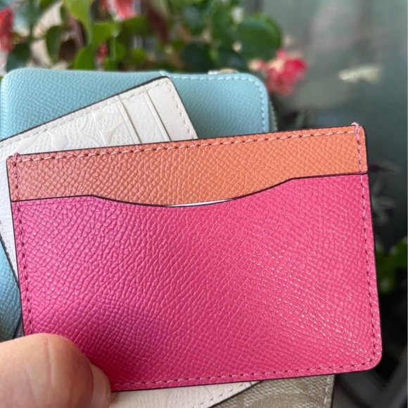 Coach wristlet and wallet/purse card (cash) insert - Picture 5 of 7